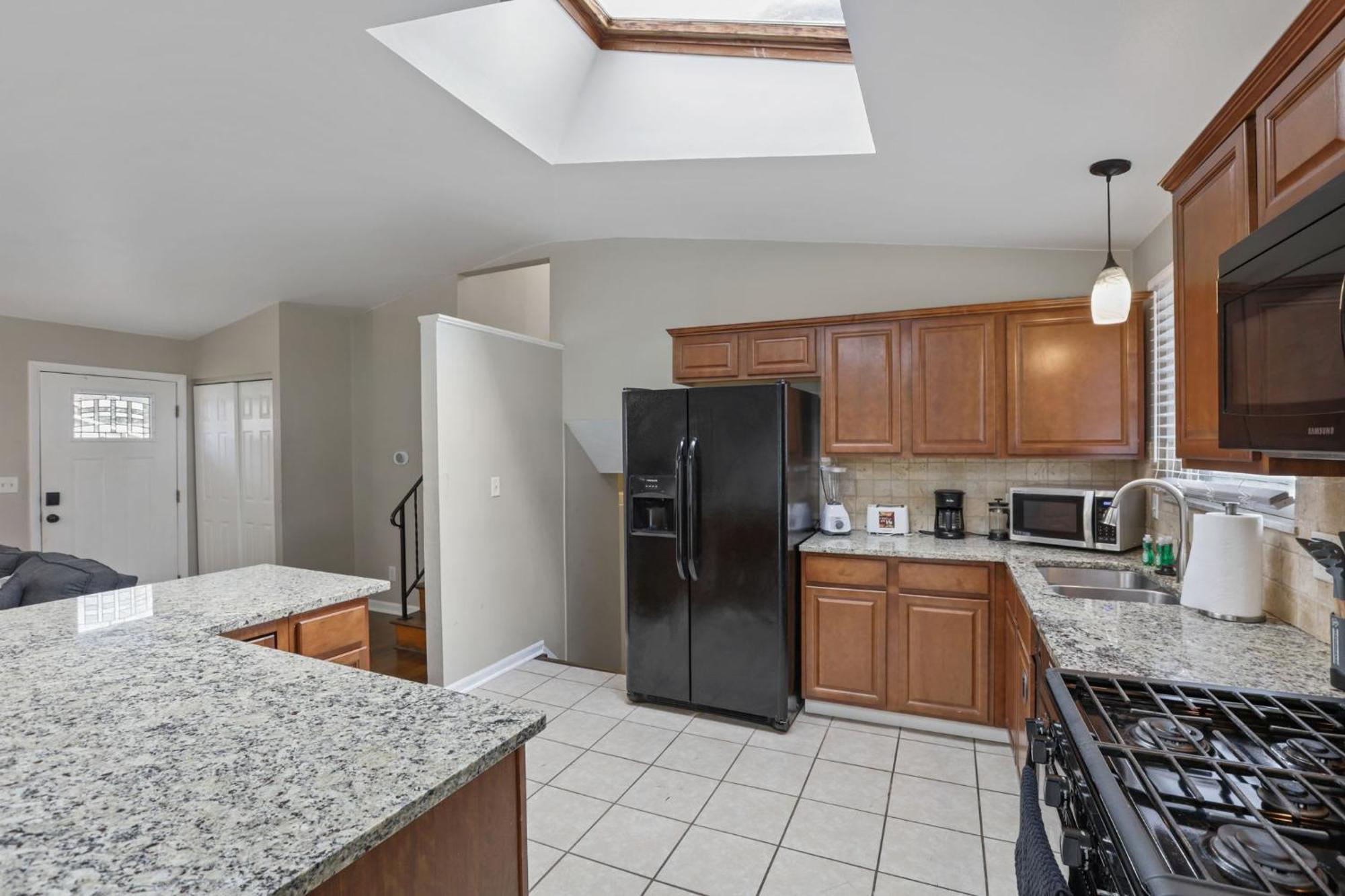 Housepitality - The Woodward Park Charmer - 4br Holiday home