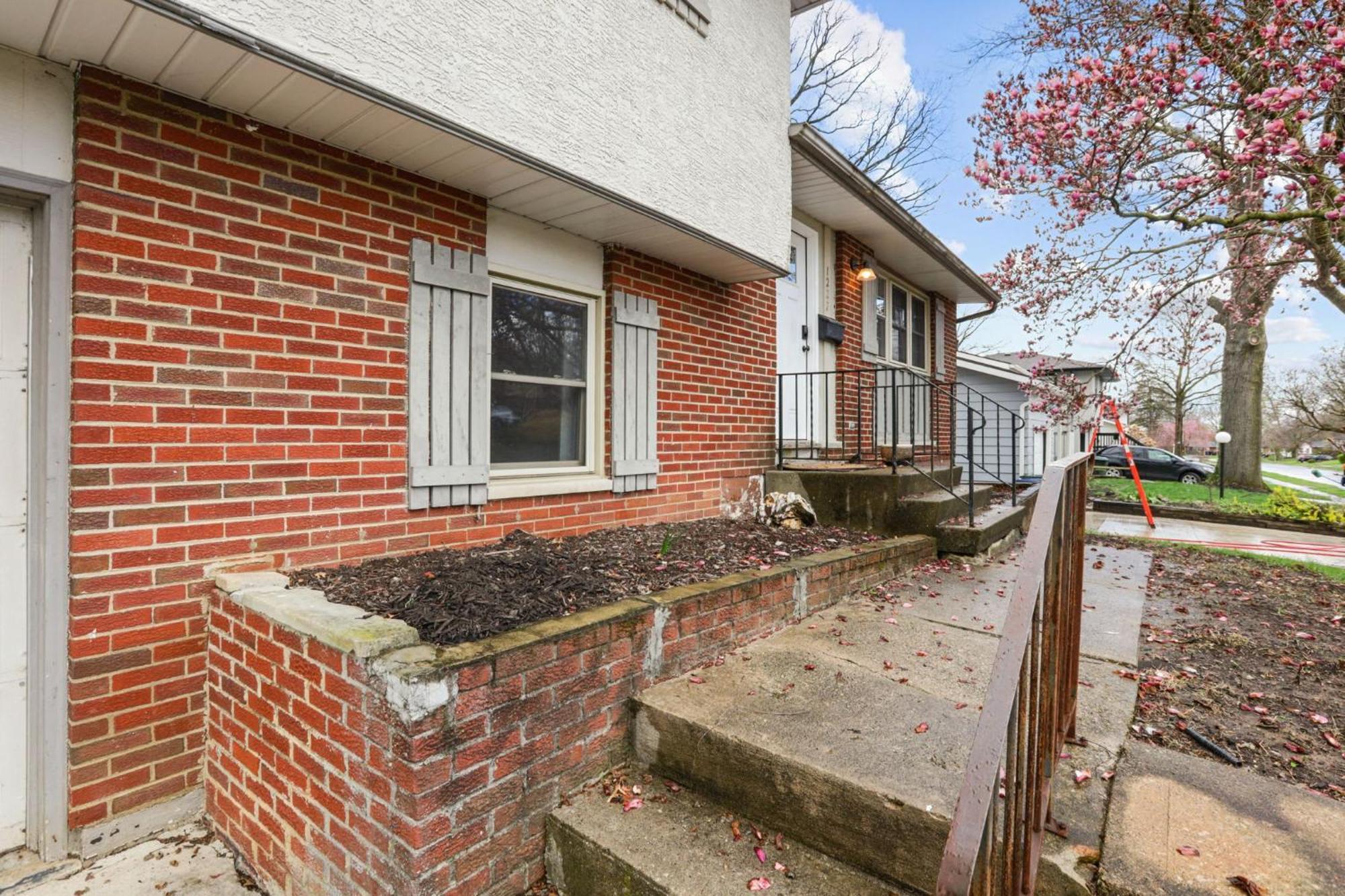 Housepitality - The Woodward Park Charmer - 4br Holiday home