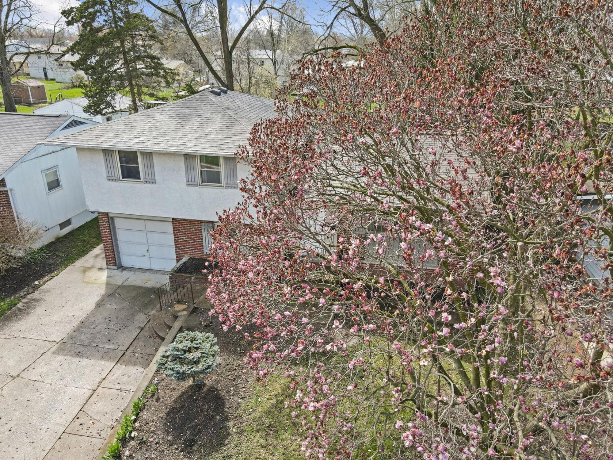 Housepitality - The Woodward Park Charmer - 4br Holiday home *